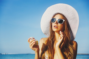 Как защитить лицо от солнца